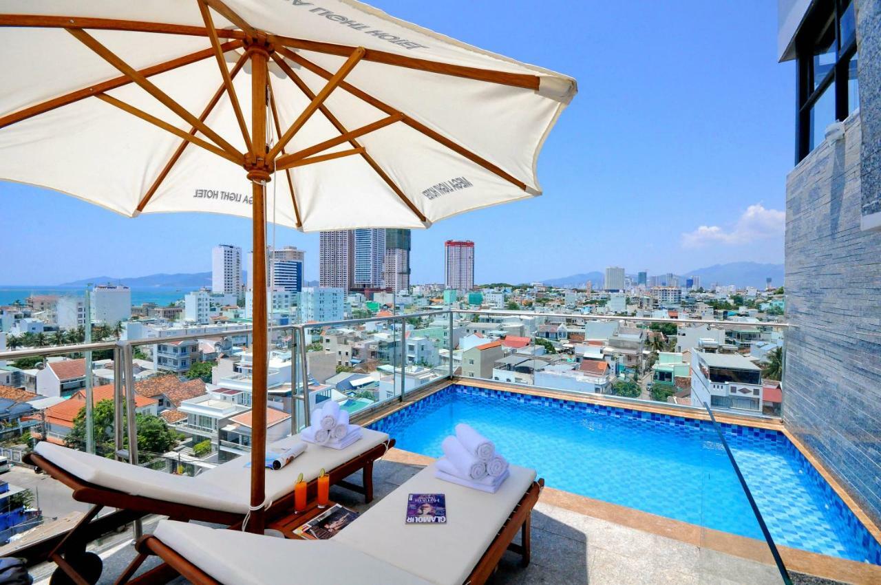 Mega Light Hotel Nha Trang Zewnętrze zdjęcie