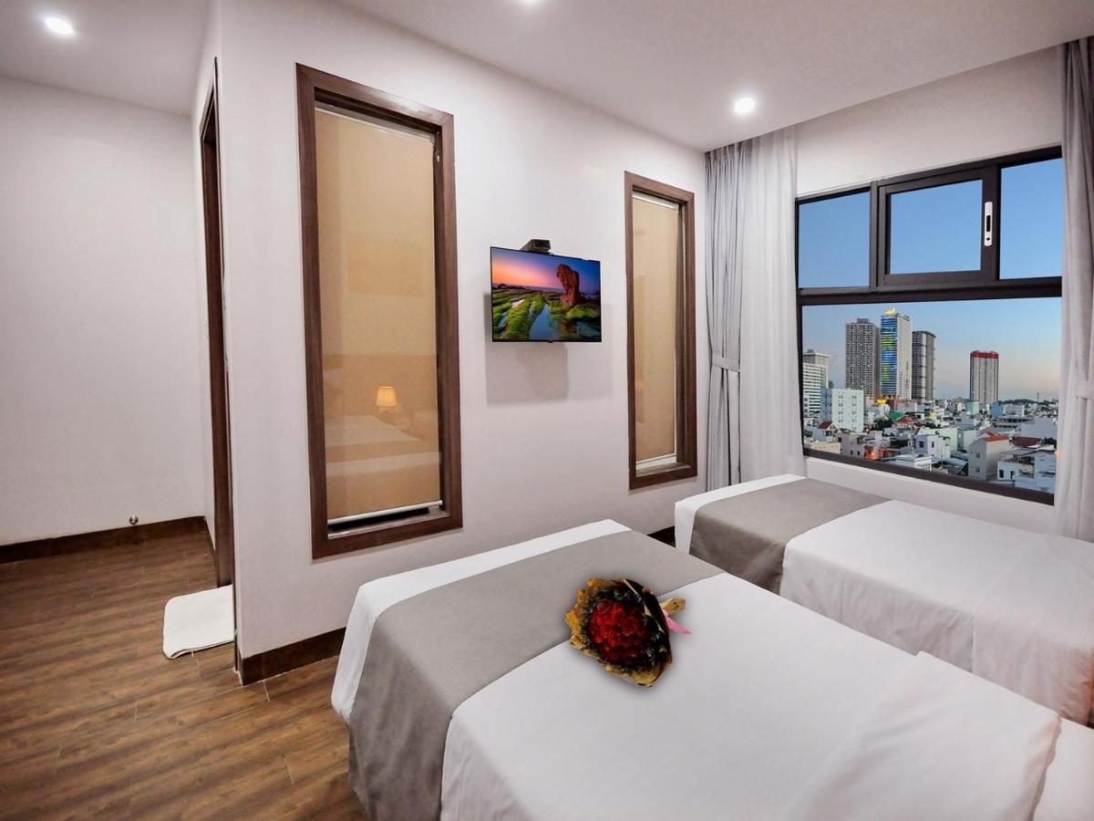 Mega Light Hotel Nha Trang Zewnętrze zdjęcie