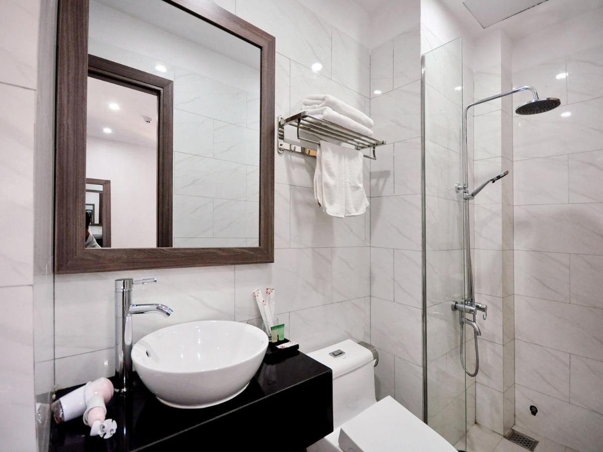 Mega Light Hotel Nha Trang Zewnętrze zdjęcie
