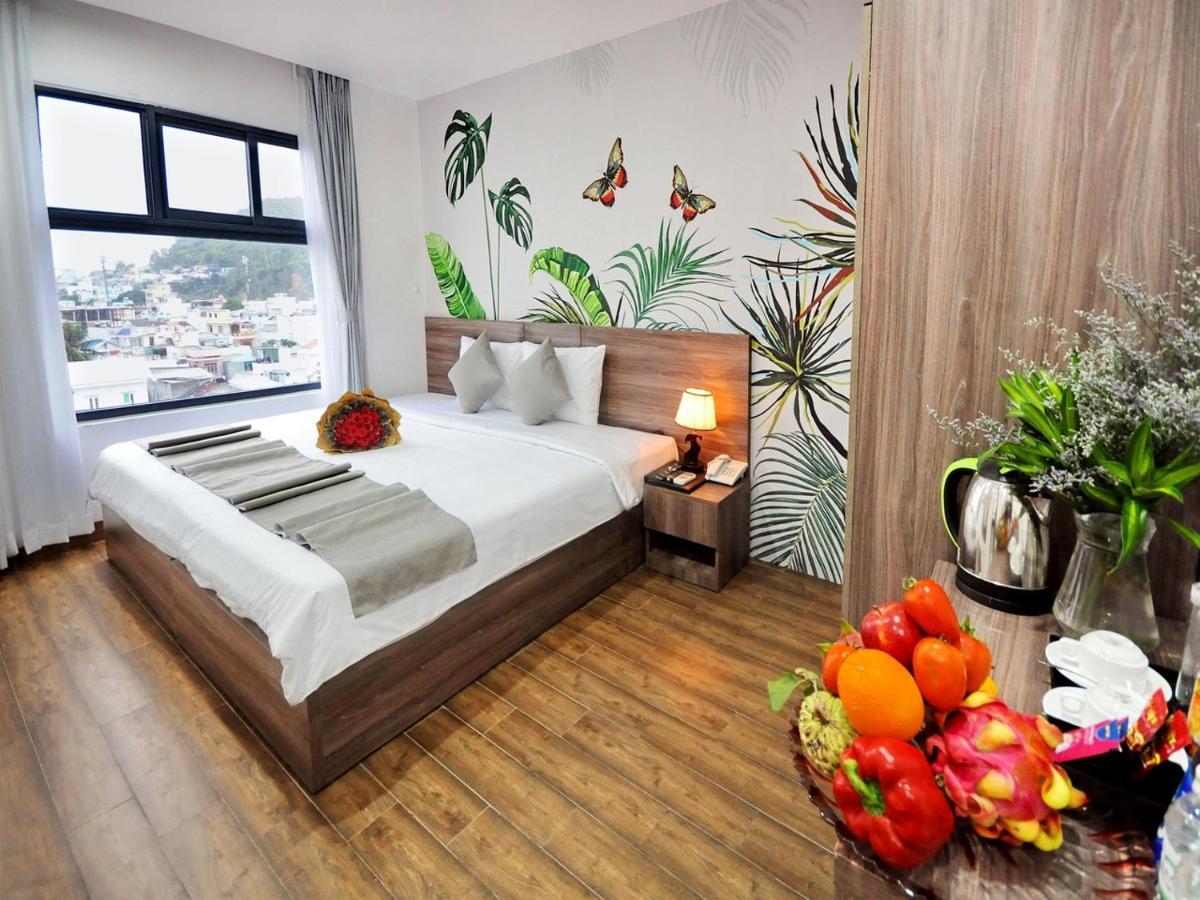 Mega Light Hotel Nha Trang Zewnętrze zdjęcie